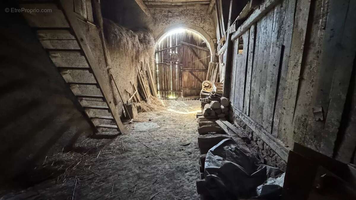 Maison à SOULAUCOURT-SUR-MOUZON