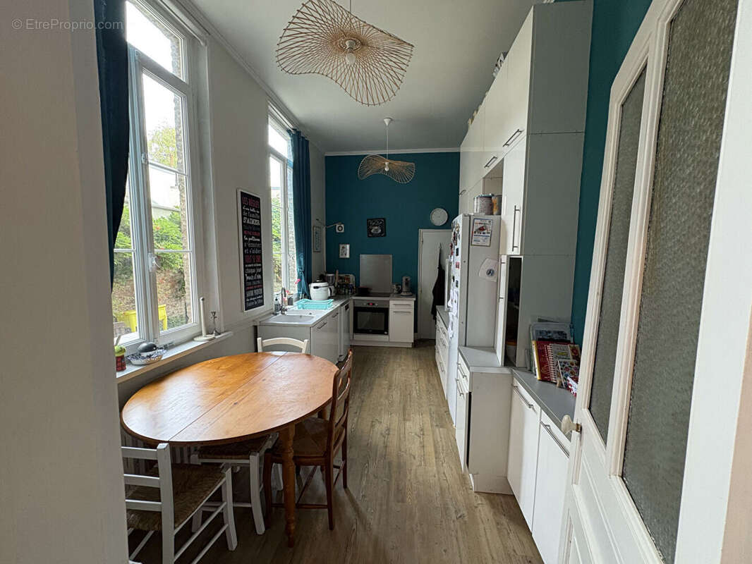 Maison à SAINT-QUENTIN