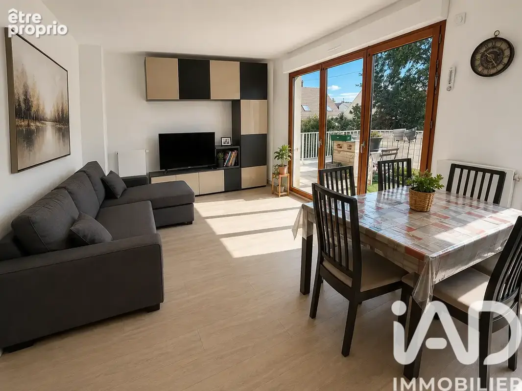 Photo 1 - Appartement à MARLY-LA-VILLE
