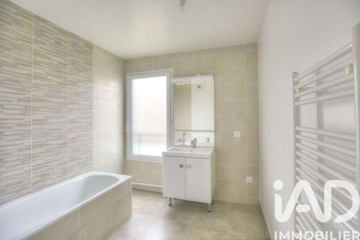 Photo 6 - Appartement à MENNECY