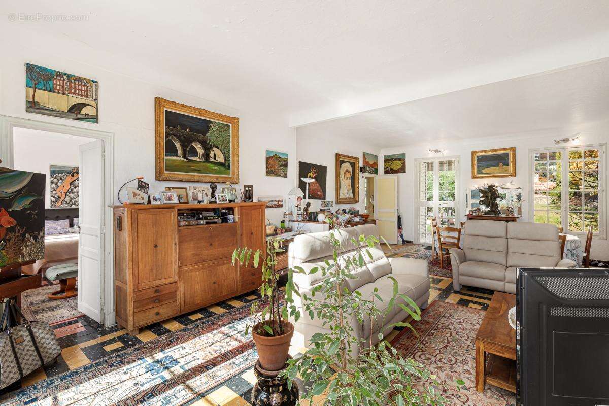 Maison à PEYMEINADE