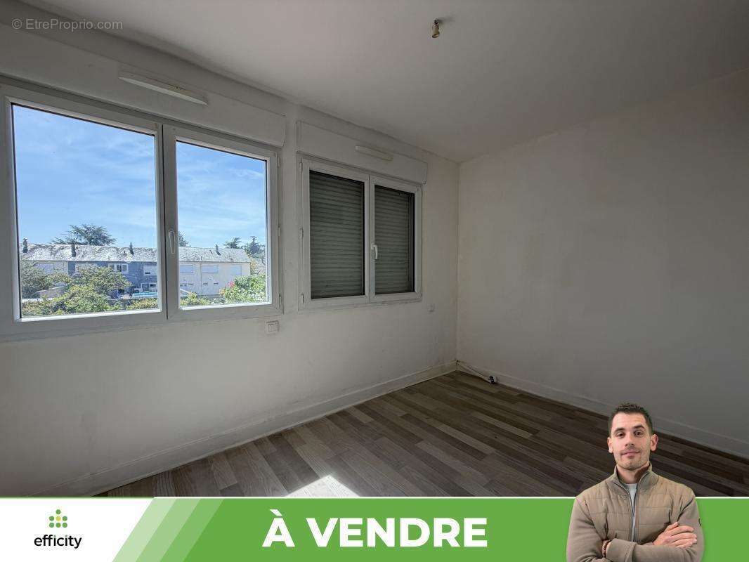 Maison 130 m² à Chatellerault  - photo 7