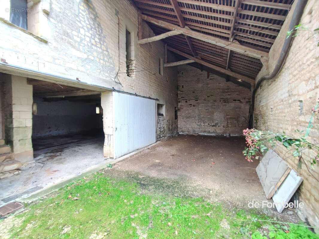 Maison à PUTOT-EN-BESSIN