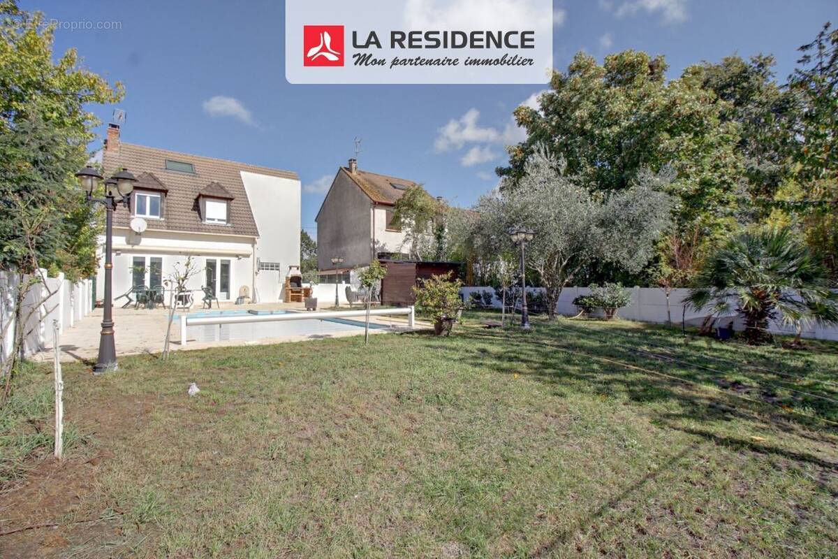 Maison à CONFLANS-SAINTE-HONORINE