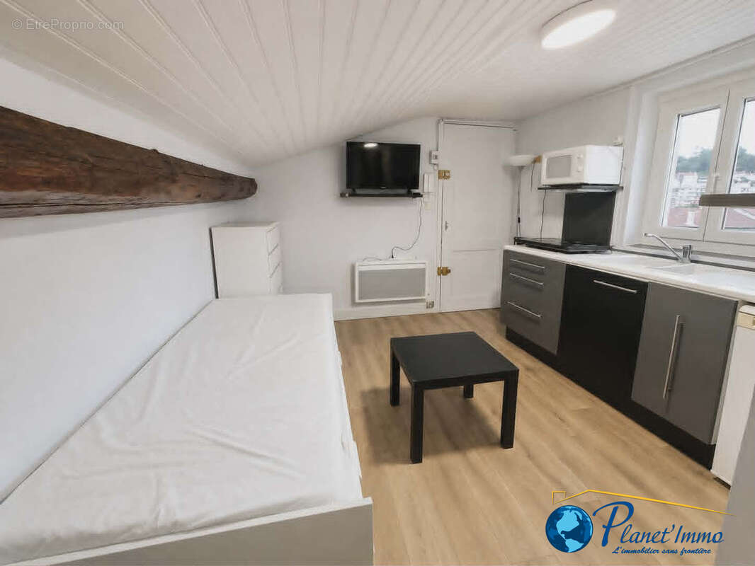 Appartement à SAINT-ETIENNE