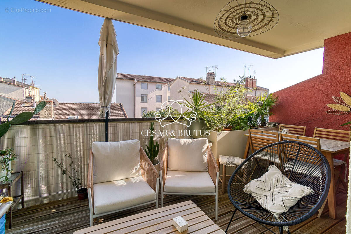 Appartement 84 m² à Caluire-Et-Cuire  - photo 3