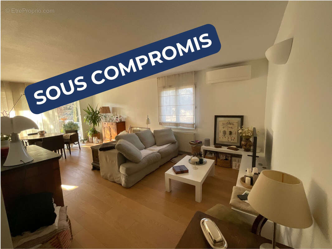 Appartement à LA COLLE-SUR-LOUP