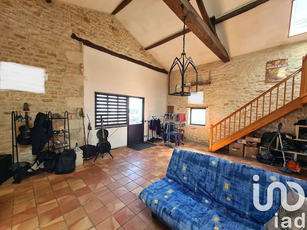 Photo 6 - Maison à BEURLAY