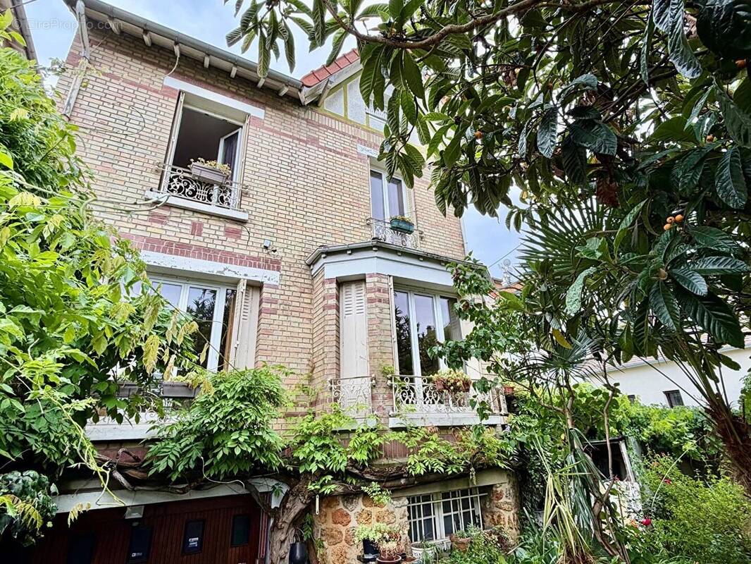 Maison à BOIS-COLOMBES