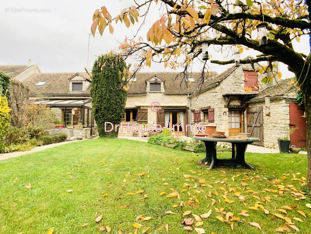 Maison à CHEVRAINVILLIERS