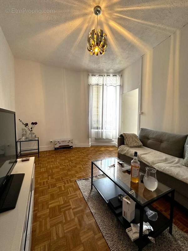 Appartement à SASSENAGE