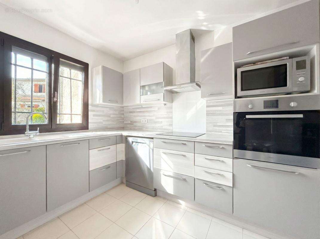 Maison à LA COLLE-SUR-LOUP