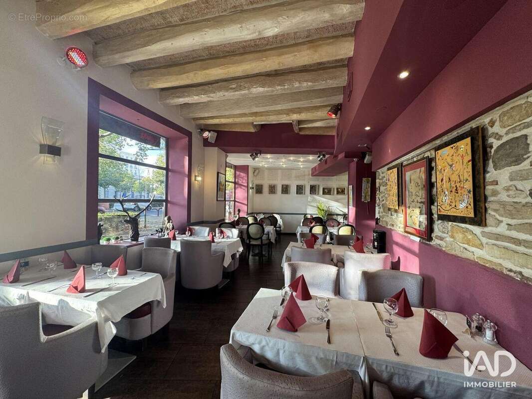 Photo 5 - Commerce à NIMES