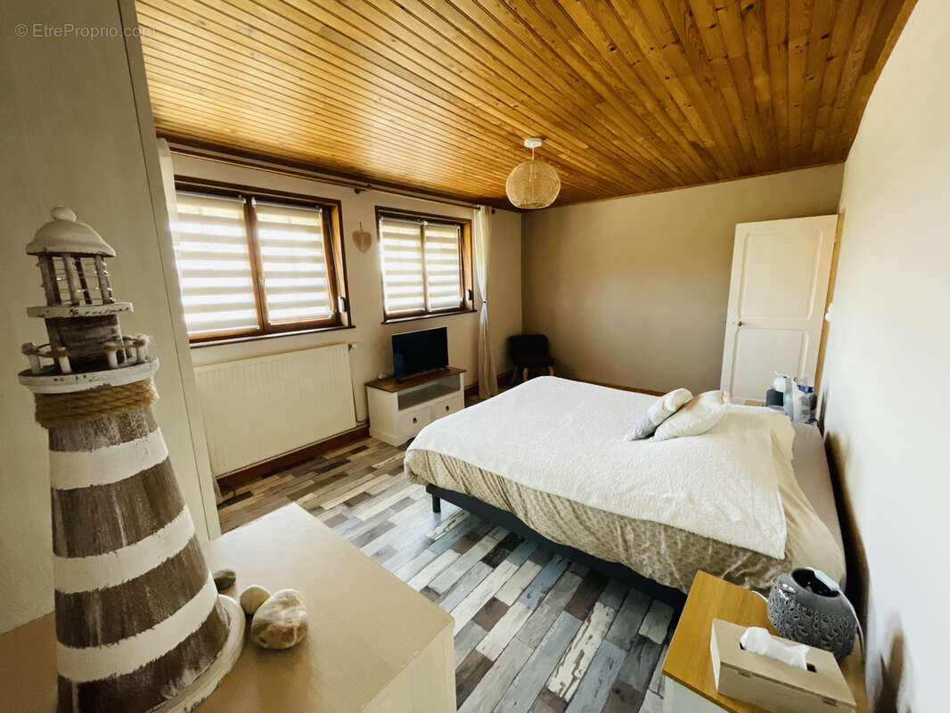 Maison à ENGLEFONTAINE