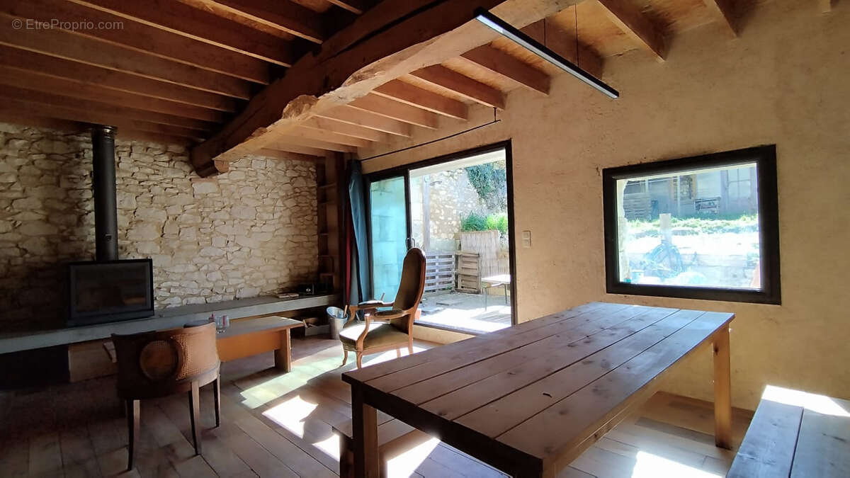 Maison à MAUVEZIN