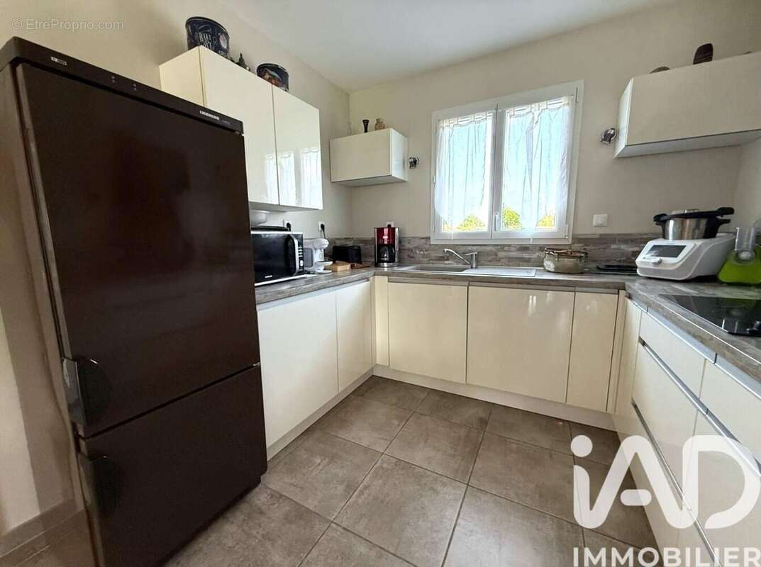 Maison 105 m² à Rochefort  - photo 7