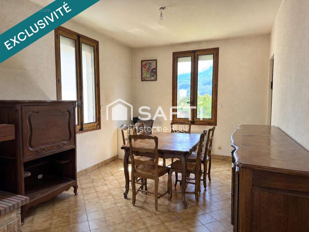 Photo 2 - Maison à SAINT-EGREVE