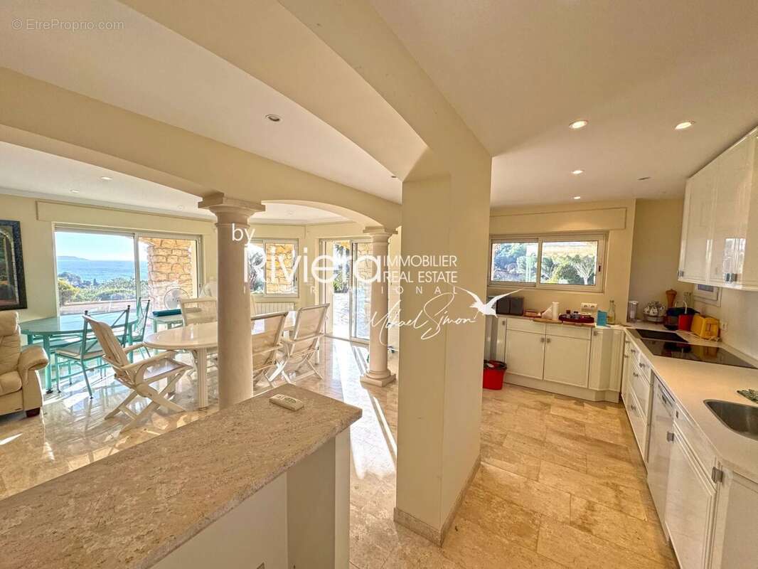 Maison à CAVALAIRE-SUR-MER