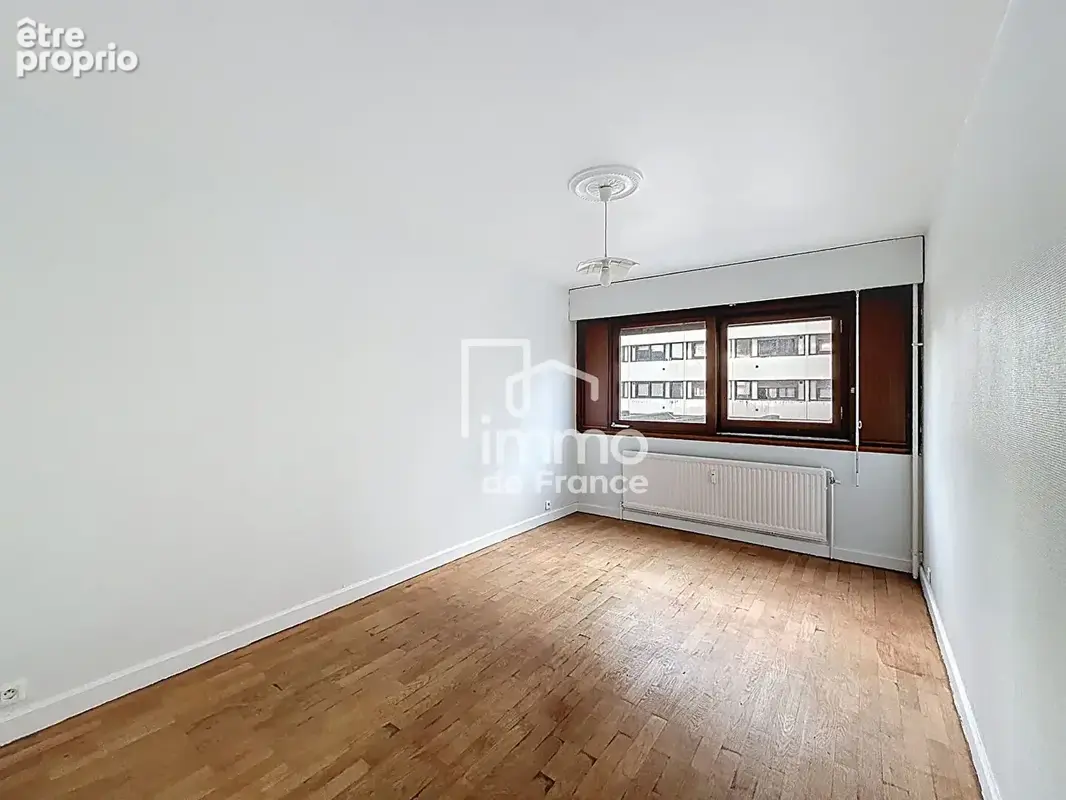 Appartement Oyonnax 5 pièce(s) 101.02 m2 - photo 9