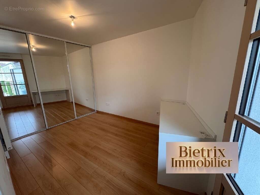 Appartement à L&#039;ISLE-ADAM