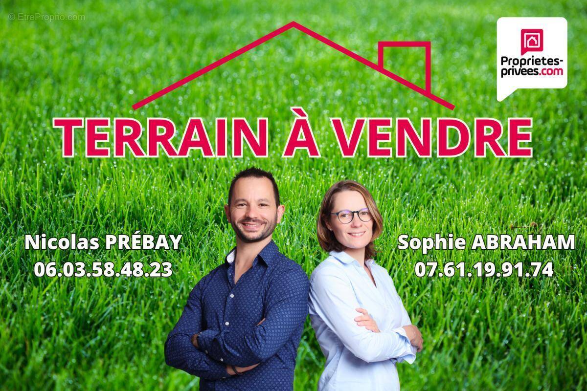 Terrain à ROUVRAY-SAINT-DENIS