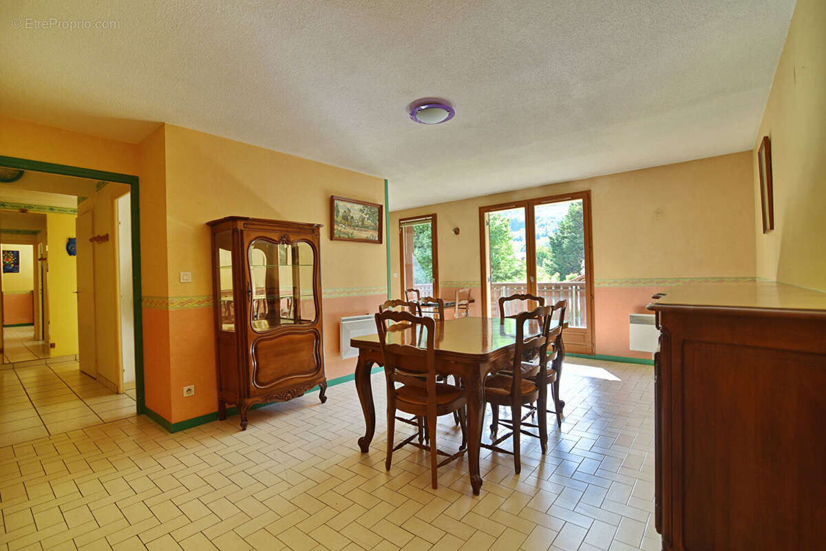 Appartement à LE TOUVET