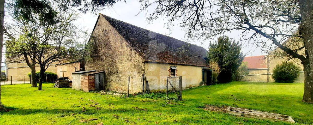 Maison à GERMIGNY