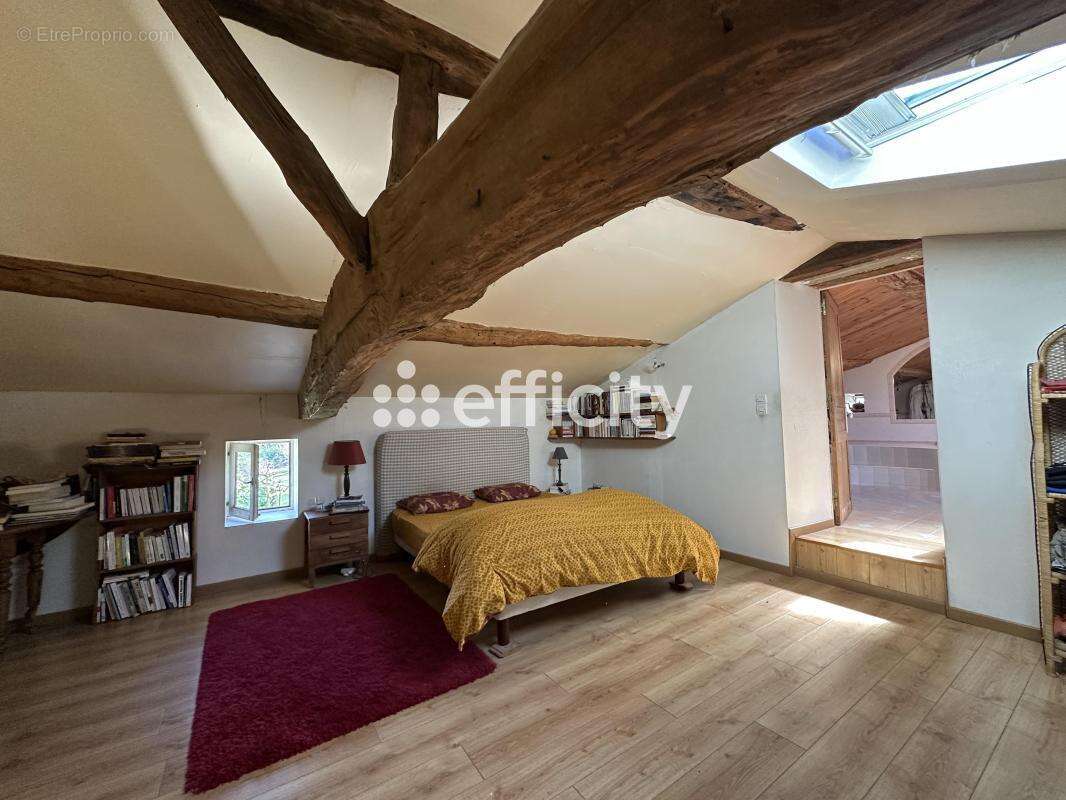 Maison à EYNESSE