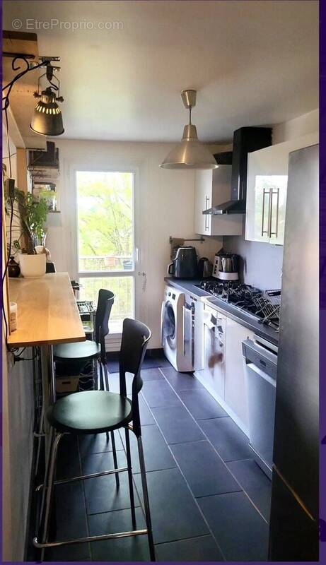 Appartement à COMBS-LA-VILLE