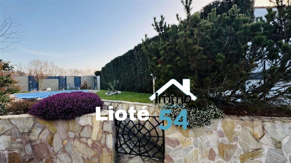 Maison à THAON-LES-VOSGES