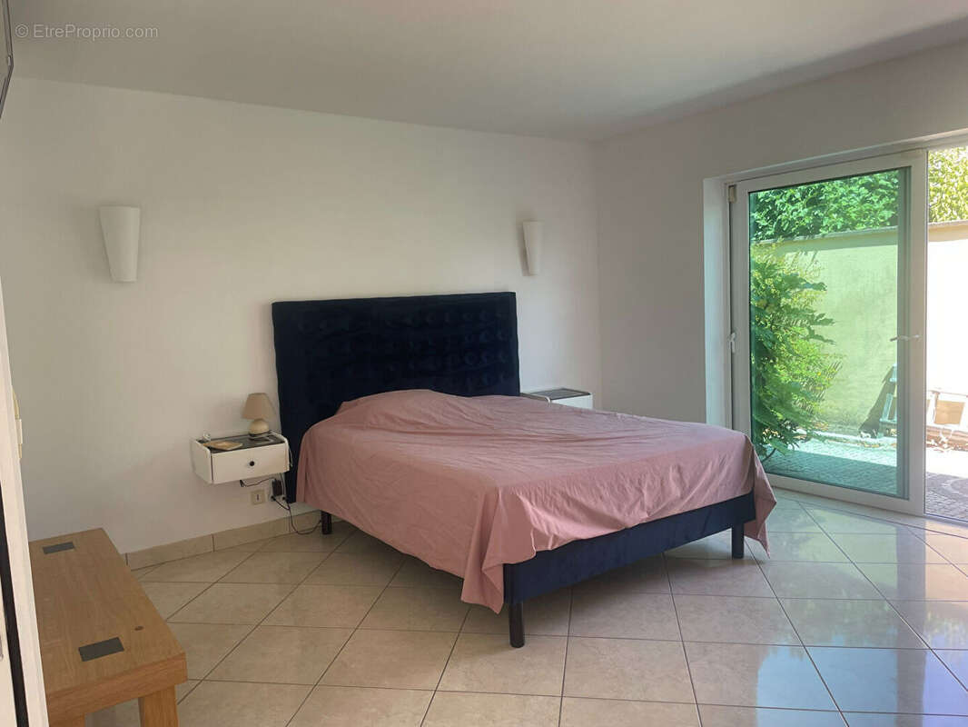 Maison 314 m² à Mardie  - photo 6