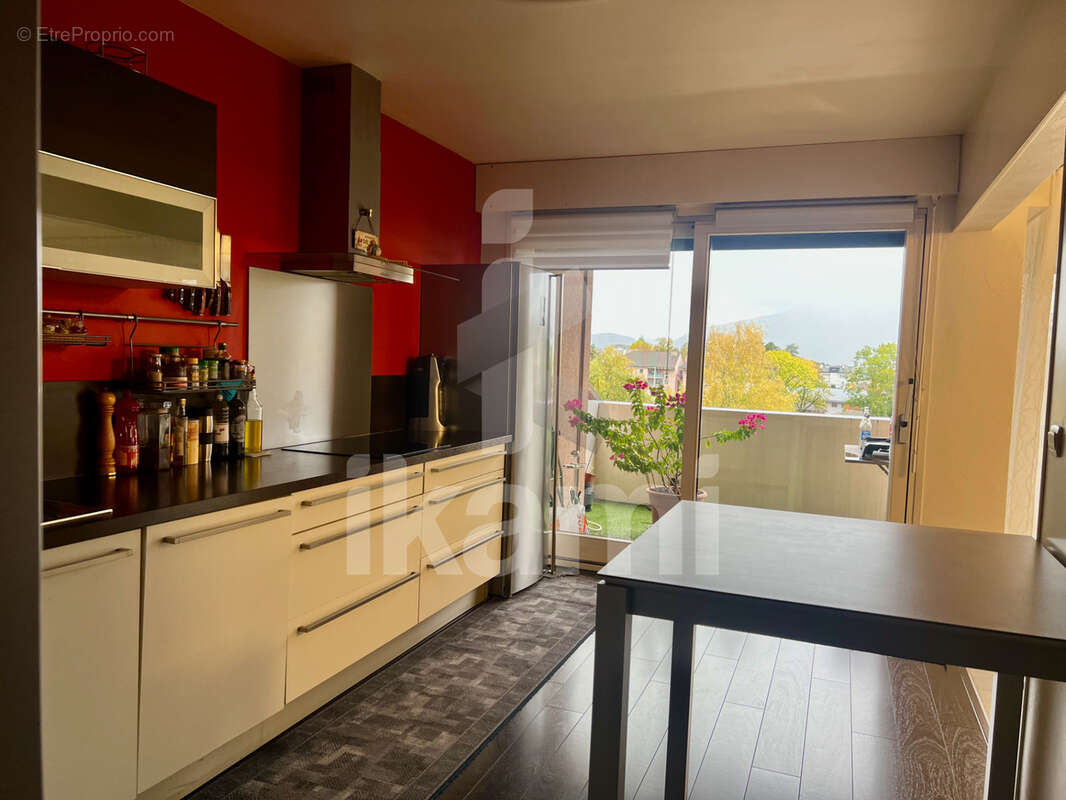 Appartement à SAINT-JULIEN-EN-GENEVOIS