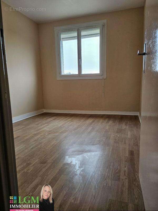 Appartement à ESSOMES-SUR-MARNE