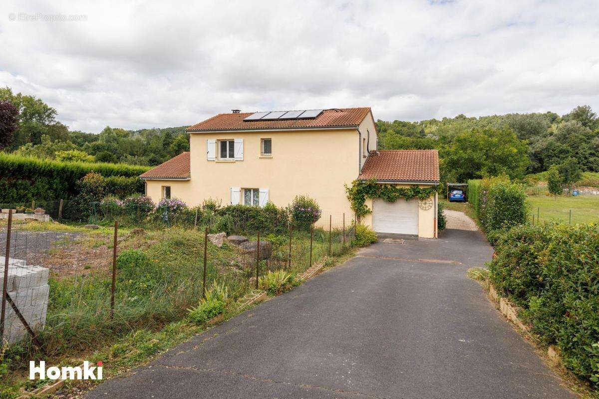 Maison à COUDES