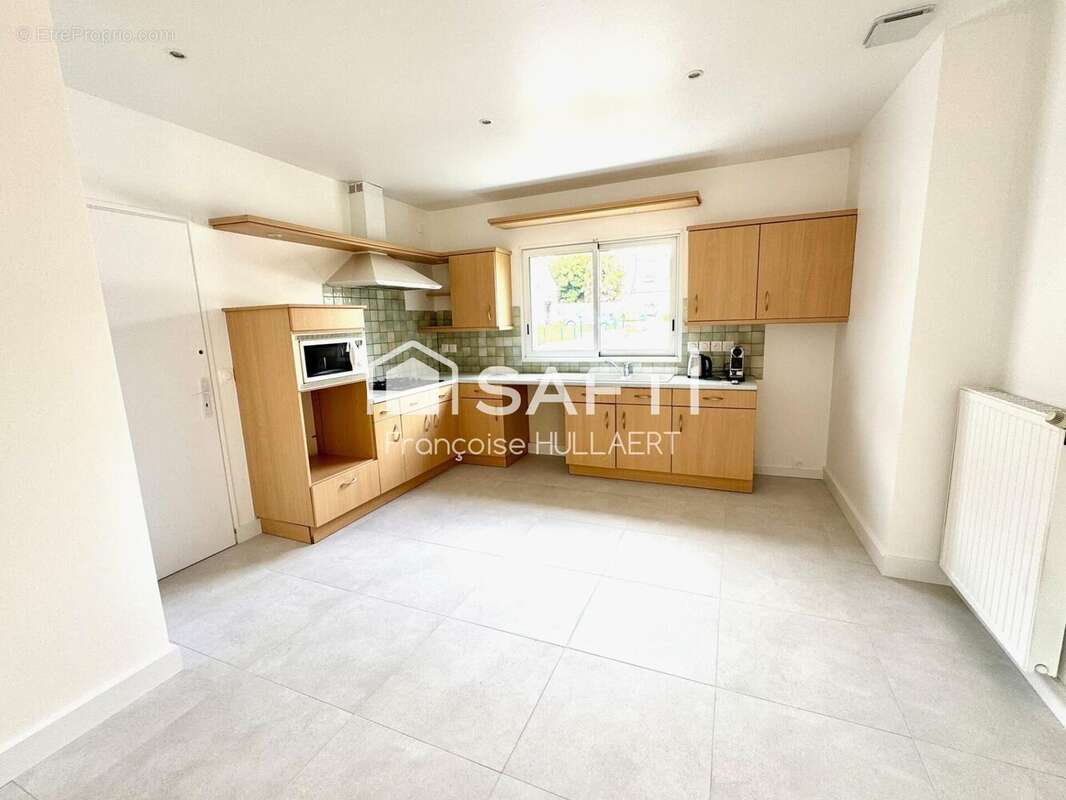 Photo 8 - Maison à SAINT-AVE