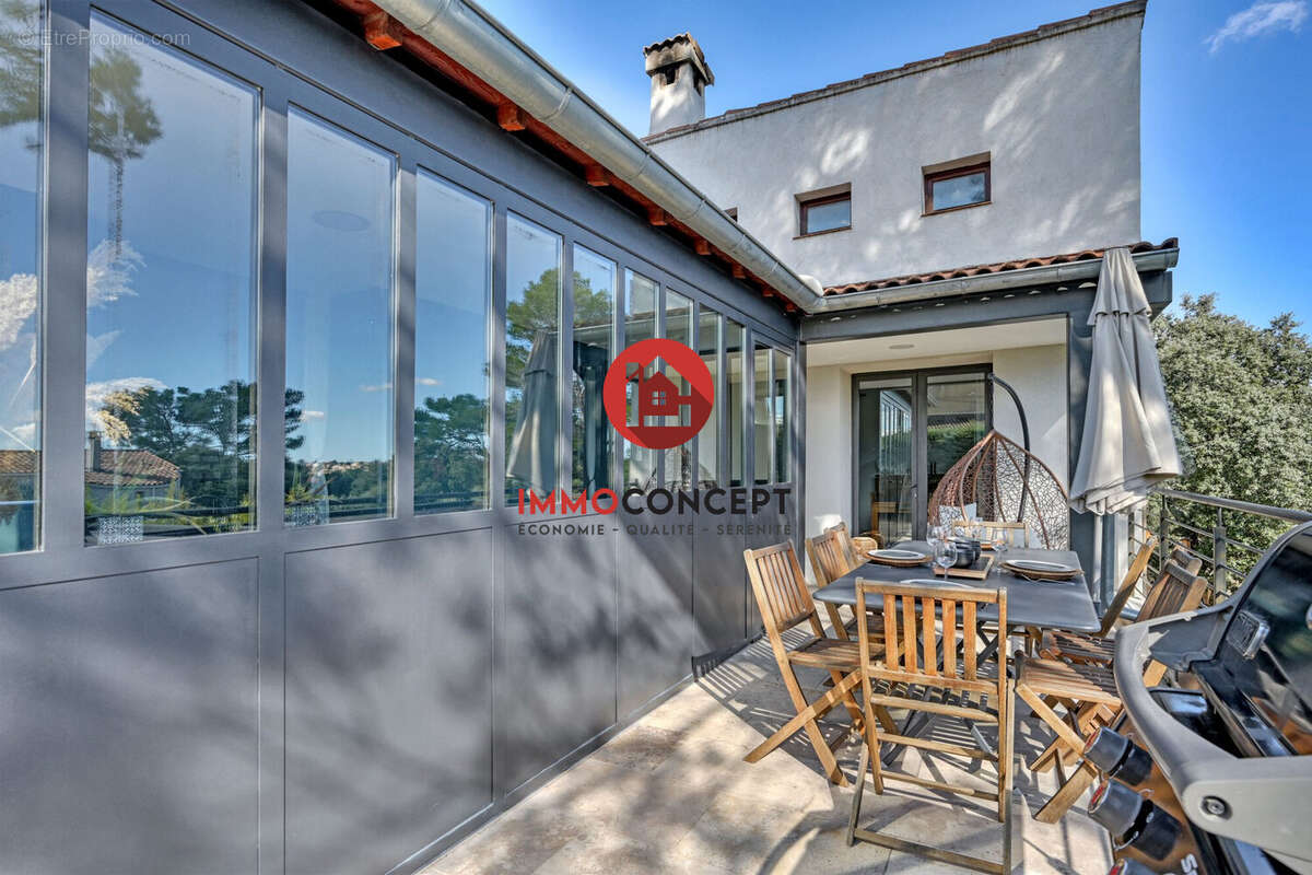 Maison à VILLENEUVE-LES-AVIGNON