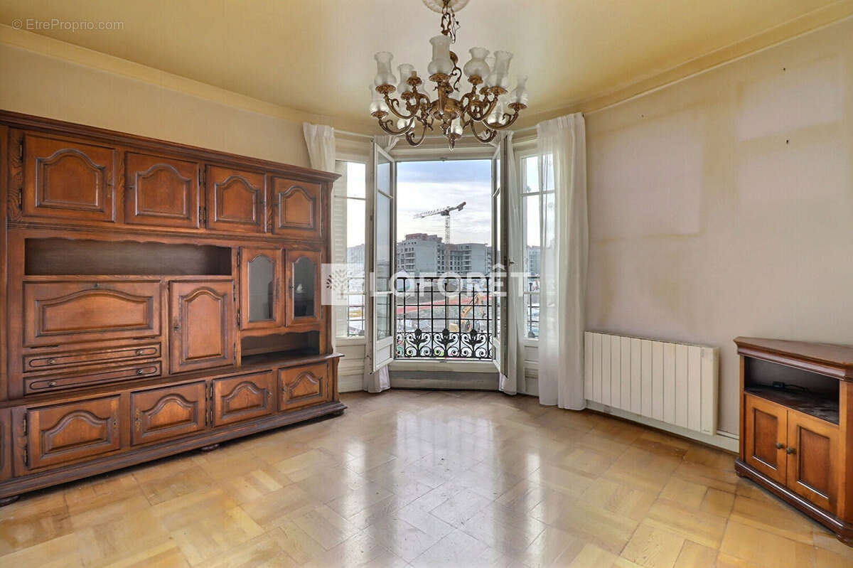 Appartement St Ouen 3 pièce(s) 47.50m2 - photo 2