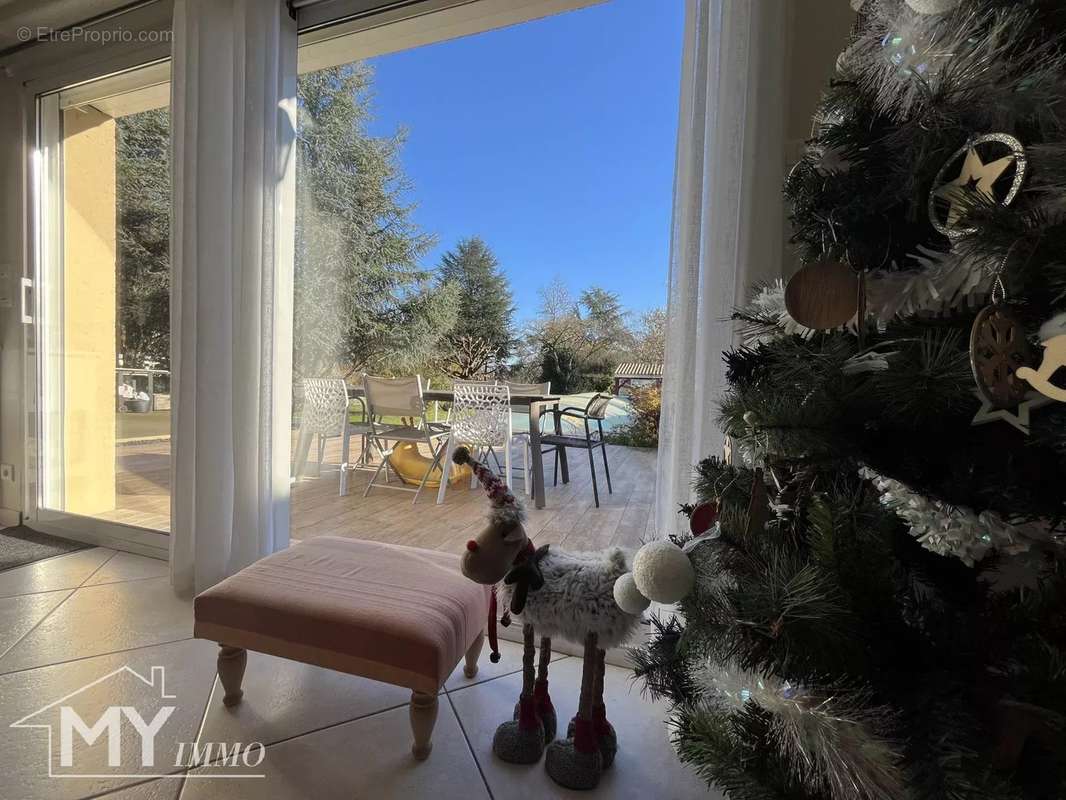 Maison à LAMOTHE-MONTRAVEL