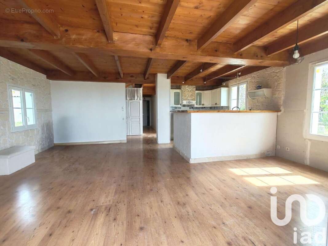 Maison 165 m² à Breuil-La-Reorte  - photo 6