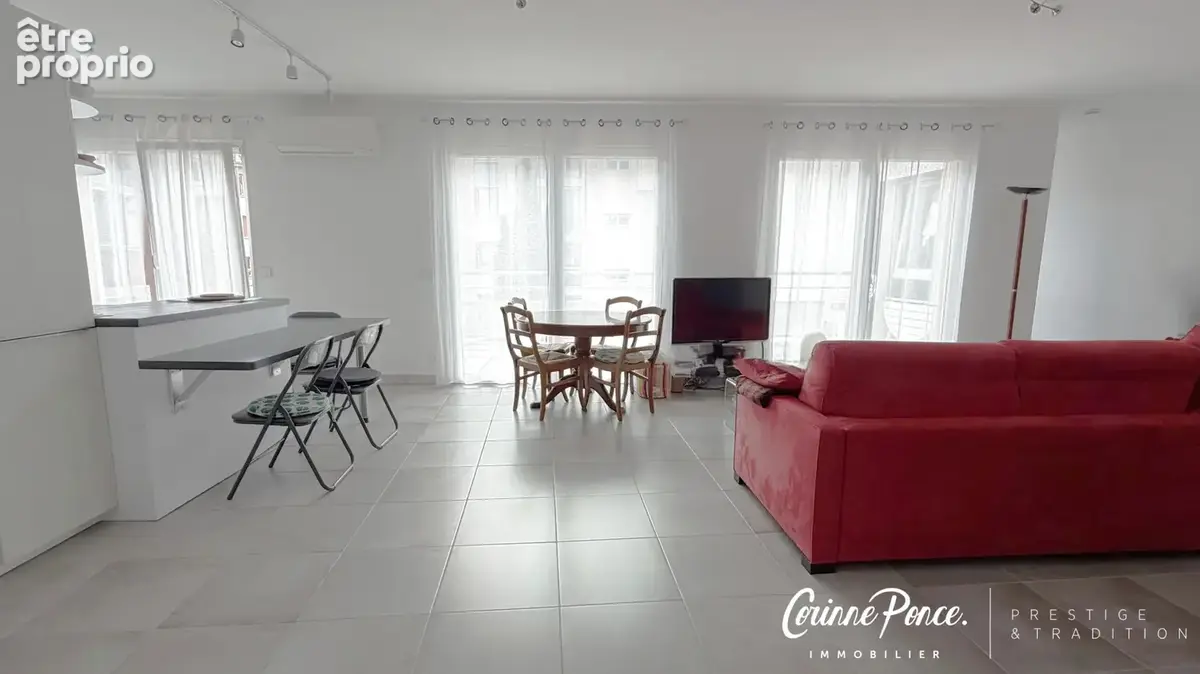Nimes centre quartier montaury p4/p5 114m2 ascenseur parking prive et terrasse propose par corinne ponce immob - photo 8