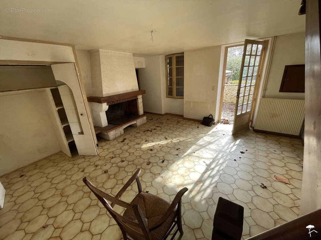 Maison à VILLANDRAUT