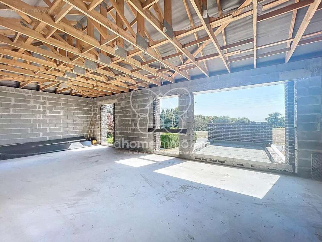 Maison à RAIMBEAUCOURT