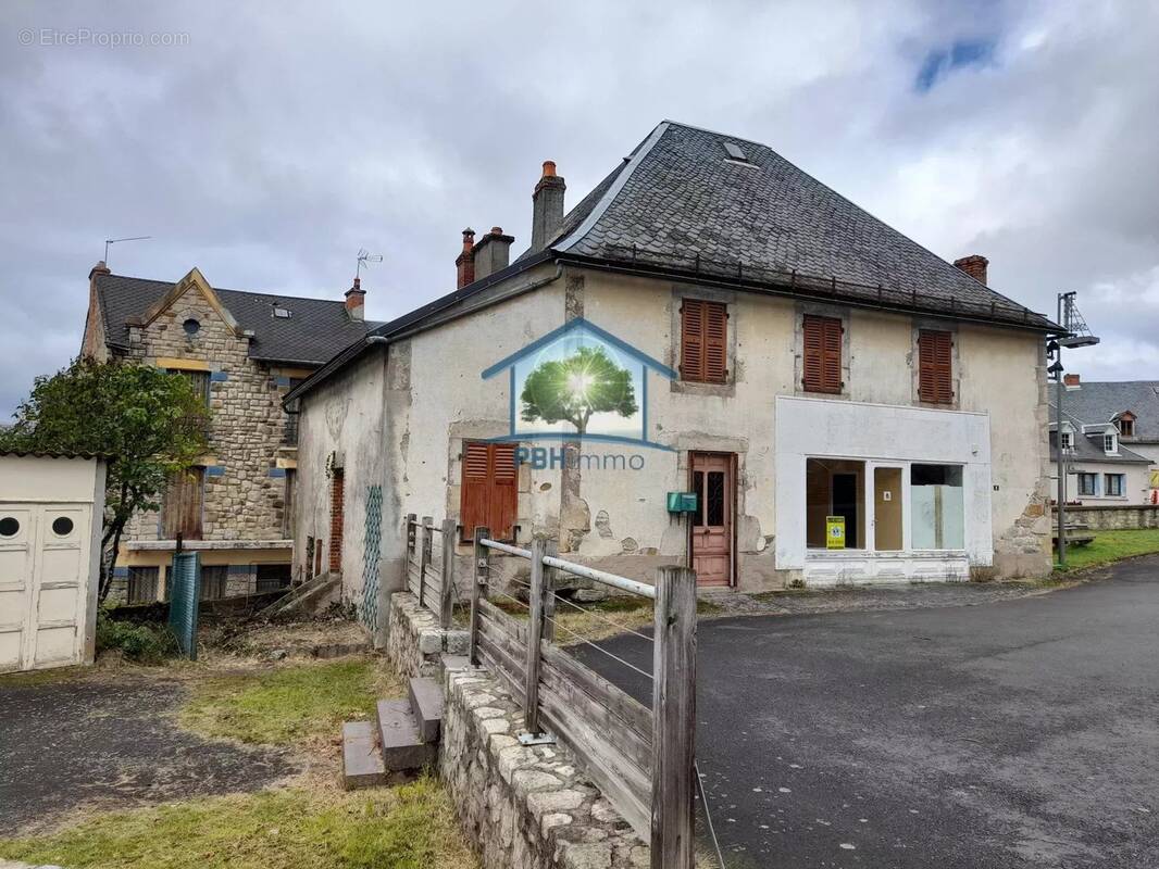 Maison à BOURG-LASTIC