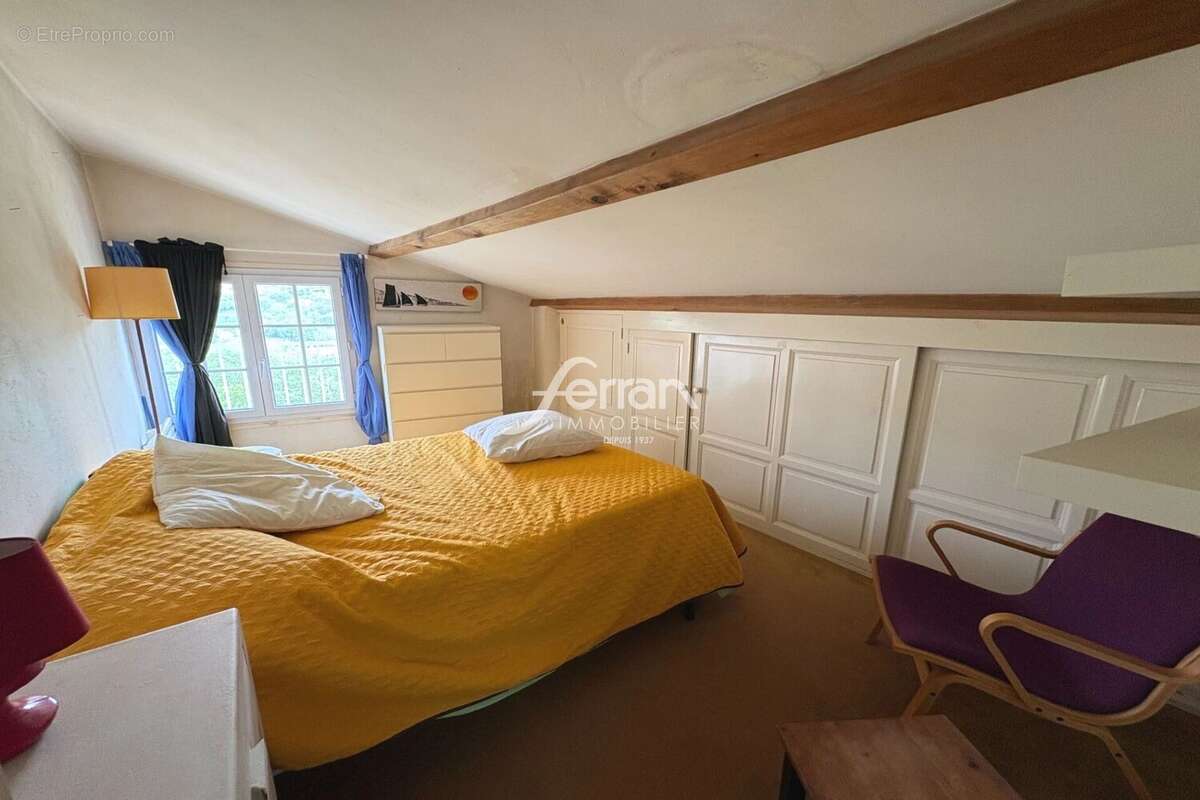 Appartement à FIGANIERES