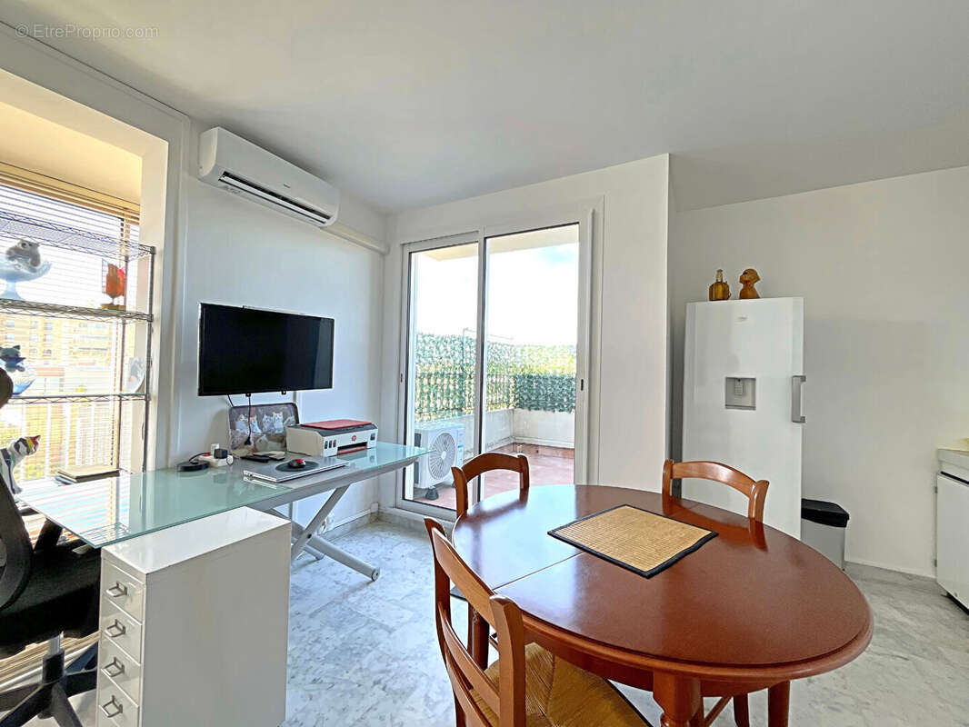 Appartement à SAINT-RAPHAEL