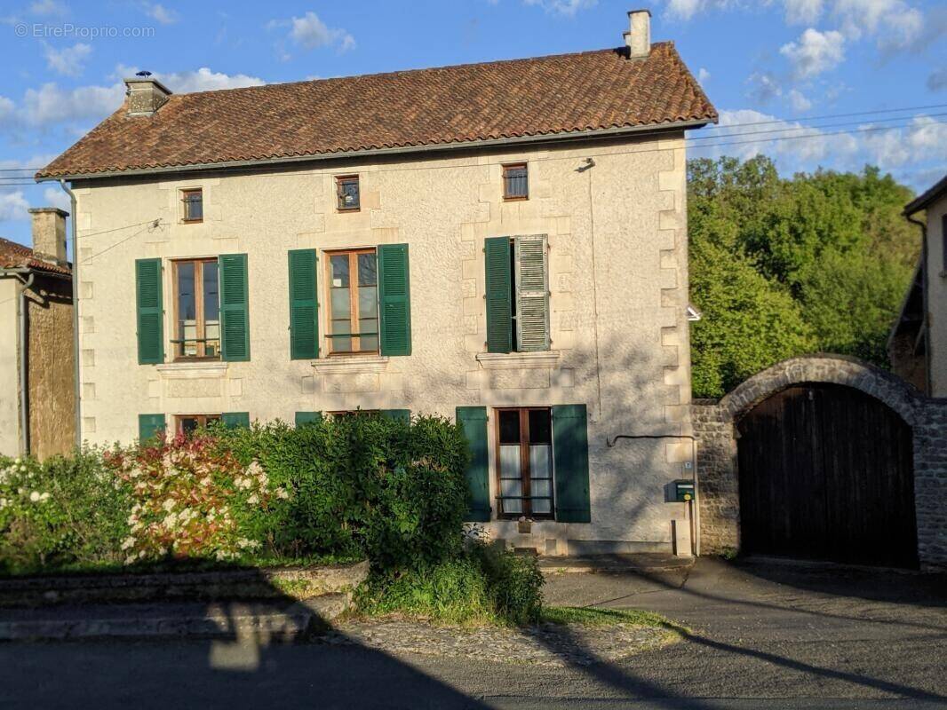 Maison à POITIERS