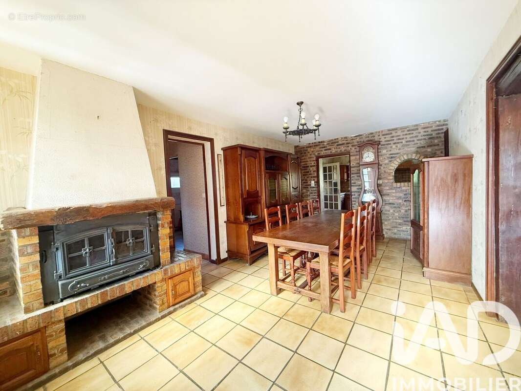 Maison 167 m² à Feuquieres  - photo 4