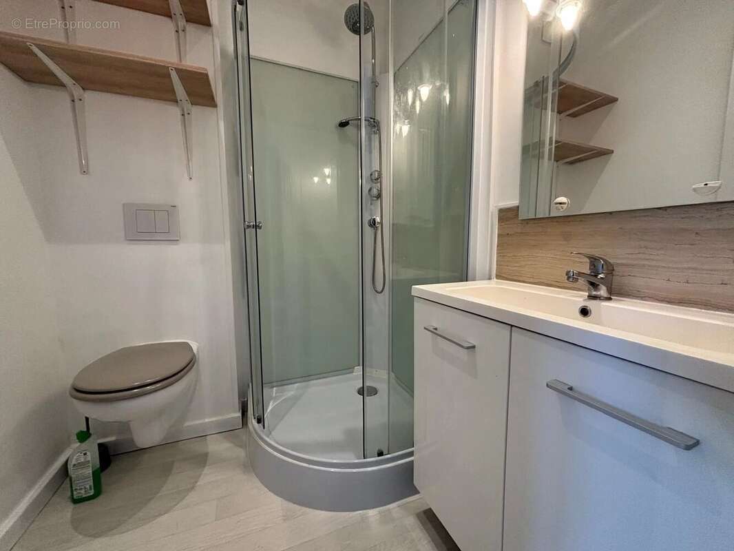 Charmante maison de ville rénovée avec 3 chambres - photo 9