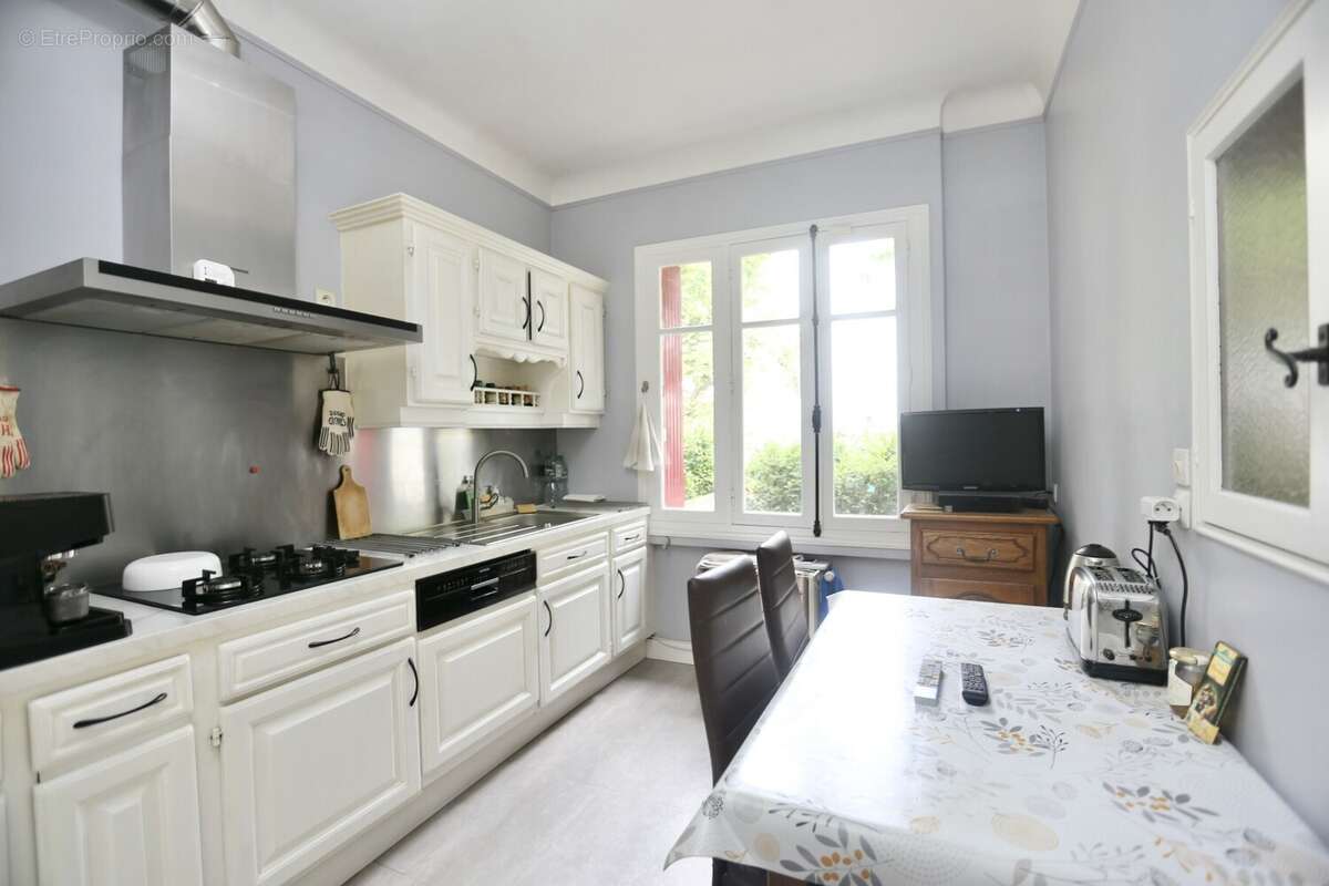 Maison 120 m² à Rosny-Sous-Bois  - photo 5