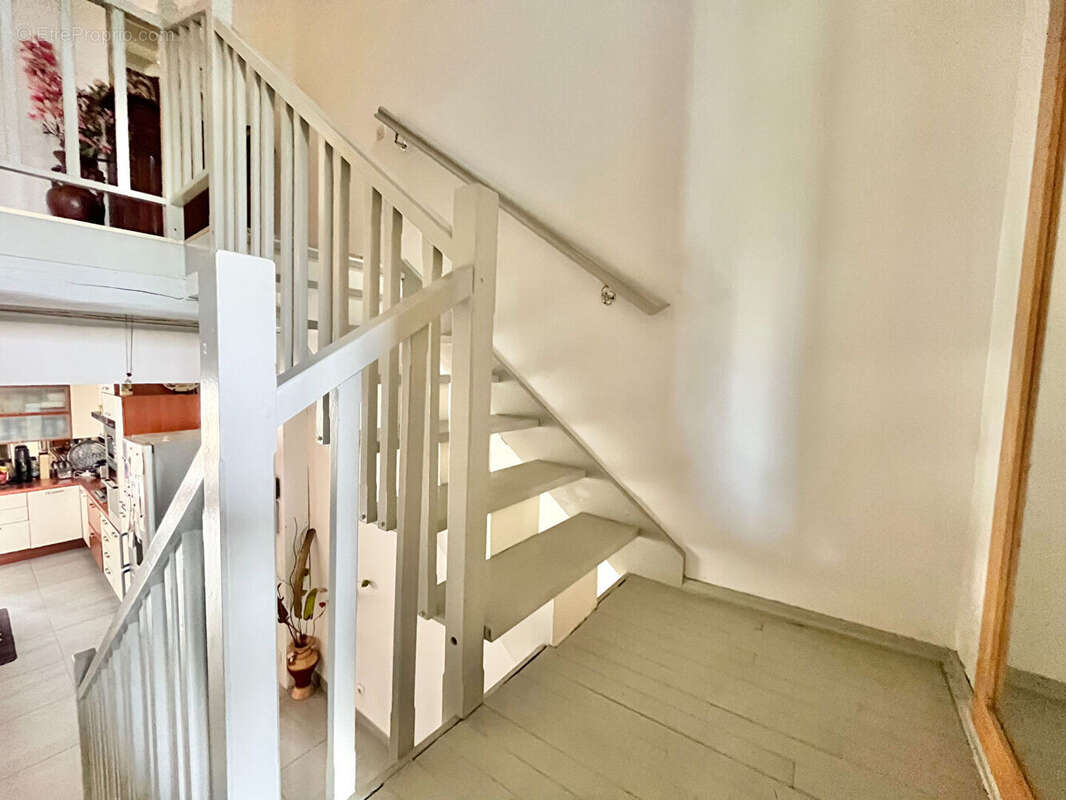 Maison à SARTROUVILLE